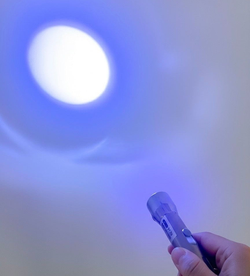 Interaktivni UV laser za mačke “ChaseLight Pro” 🔦🐱